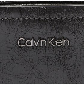 Calvin Klein kabelka Ck Connect Reporter Xs K40K400994 Černá