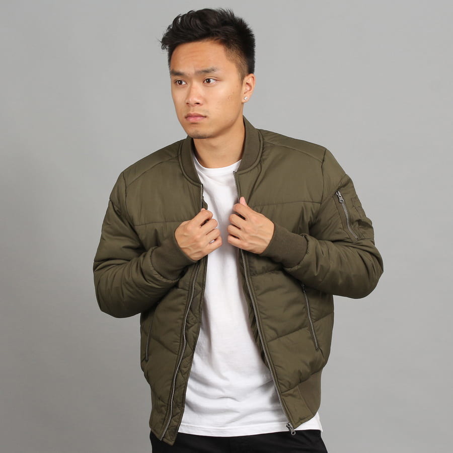 Urban Classics Basic Quilt Bomber jacket olive