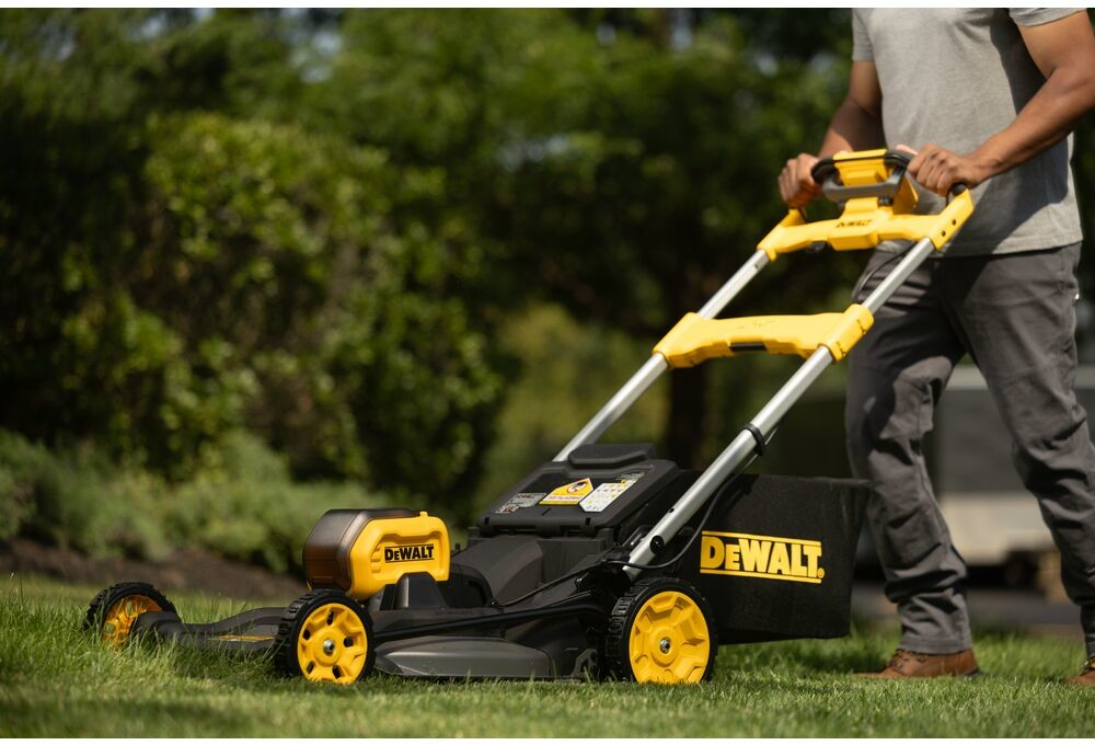 DeWALT DCMWSP550N