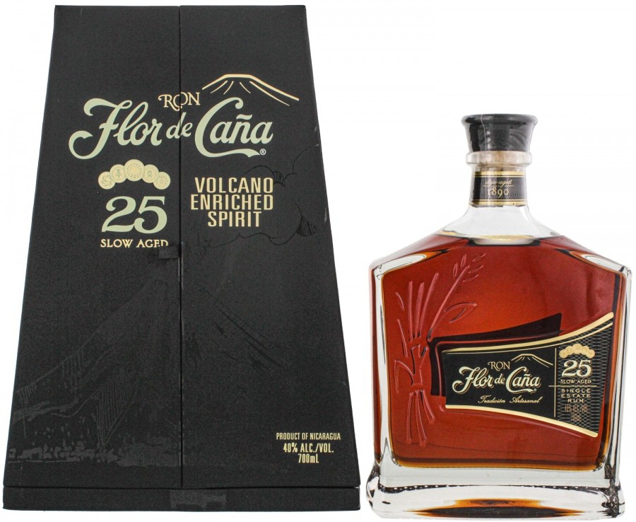 Flor de Caña 25y 40% 0,7 l (karton)