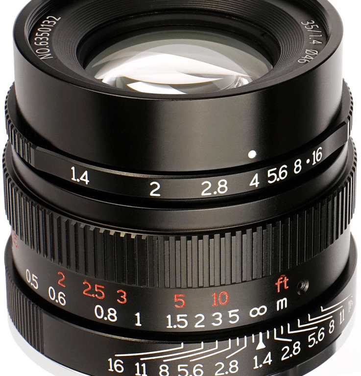 7Artisans 35mm f/1.4 full frame Sony E-mount