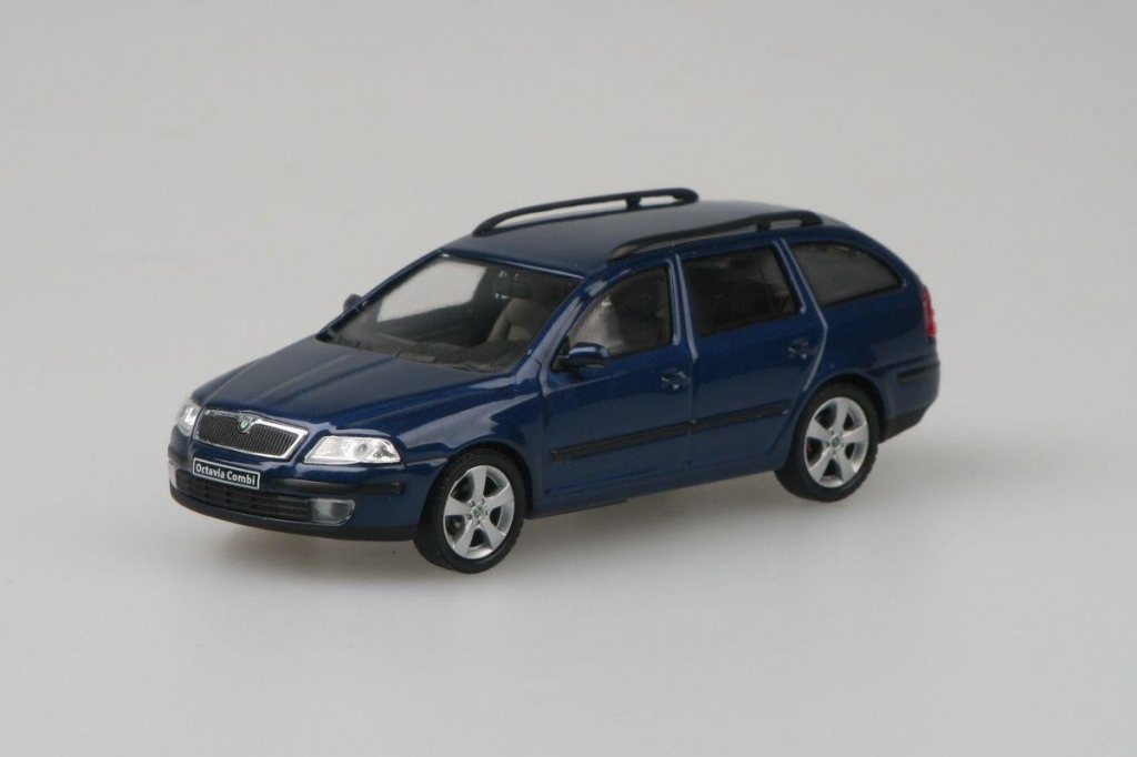 Abrex škoda Octavia Combi 2004 modrá 1:43