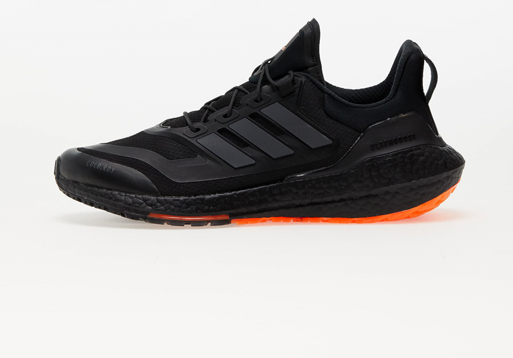 adidas UltraBOOST 22 COLD.RDY 2.0 Core Black/ Carbon/ Imp Orange