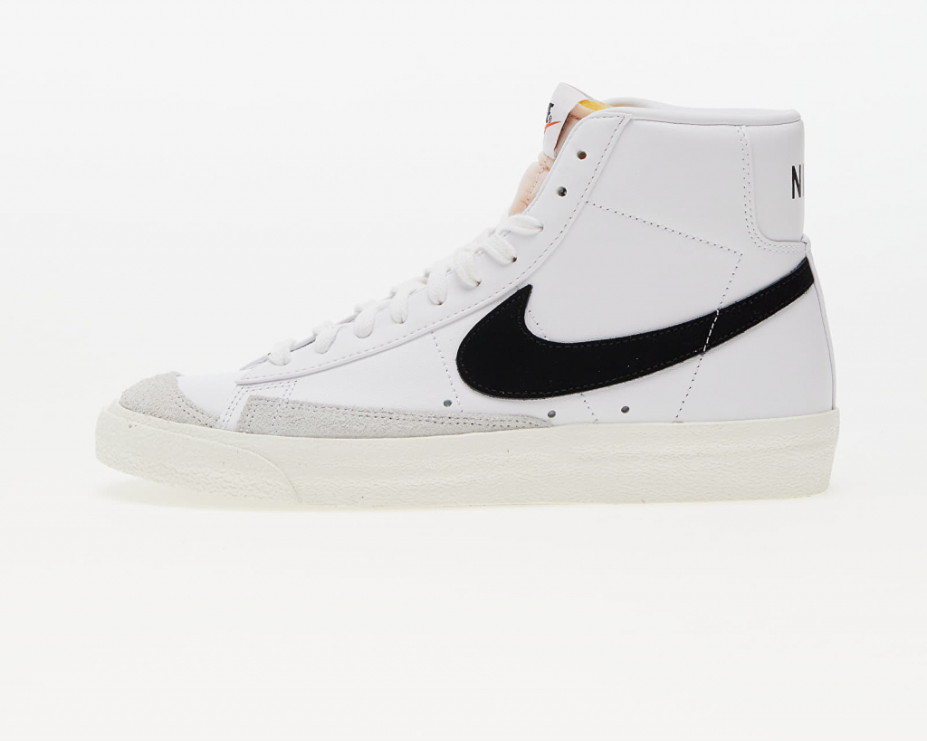 Nike Blazer Mid \'77 Vintage white / black