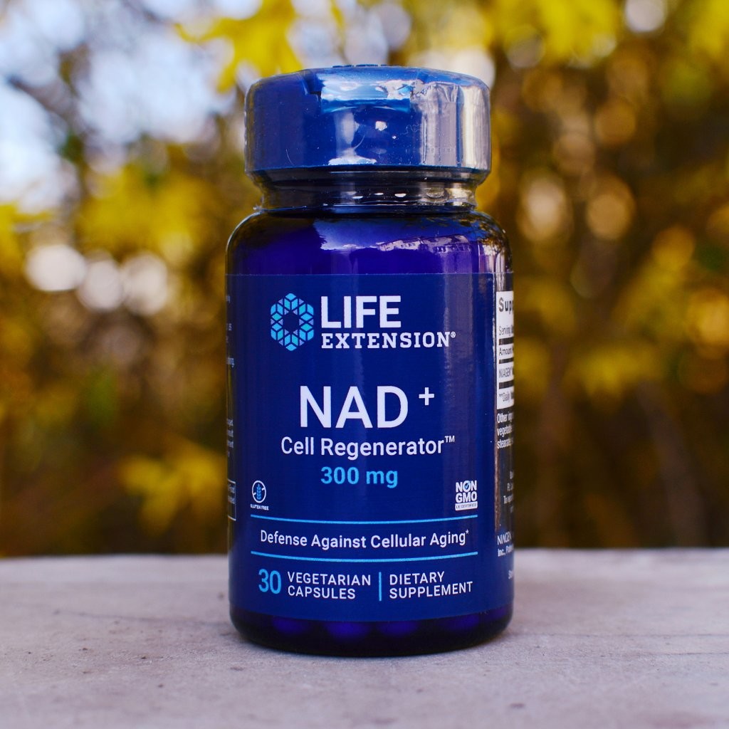 Life Extension NAD+ Cell Regenerator™ a Resveratrol 30 kapslí