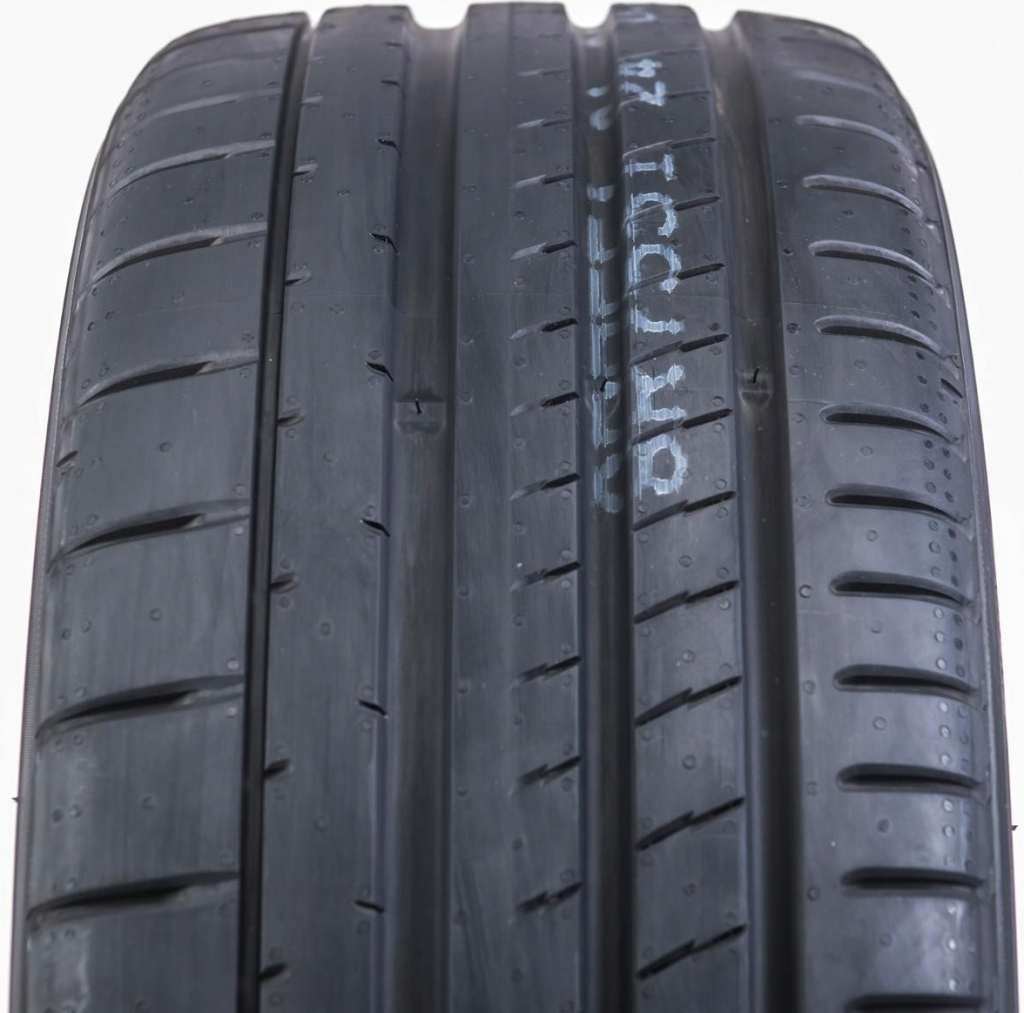 Yokohama Advan Sport V107 245/35 R20 91Y