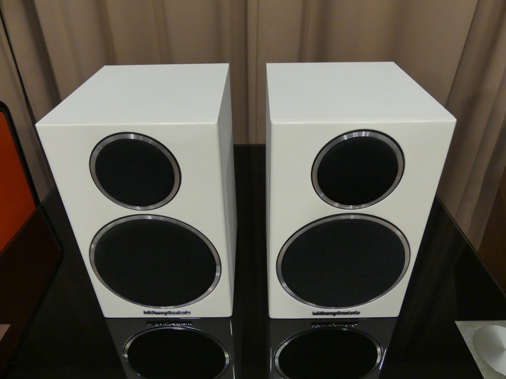 Wharfedale Diamond 210