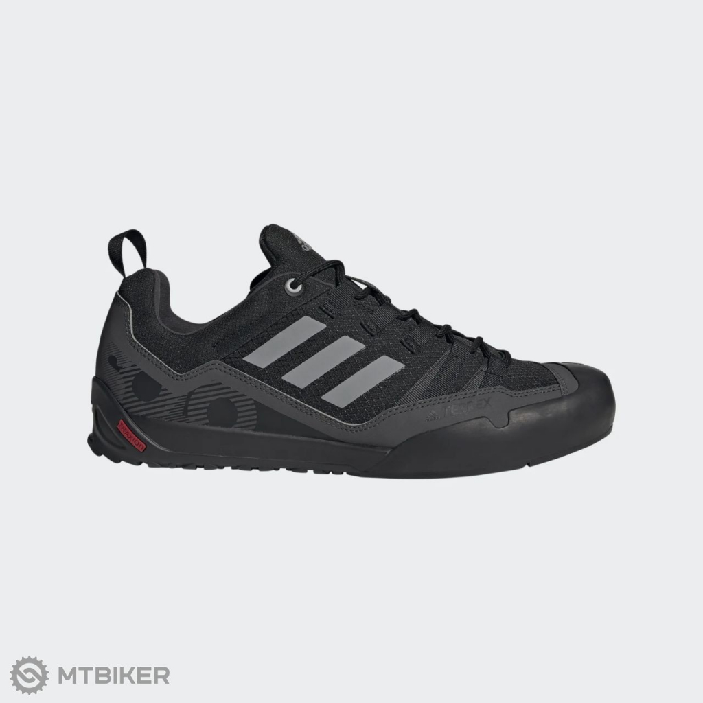 adidas Terrex Swift Solo Approach core black core black grey three