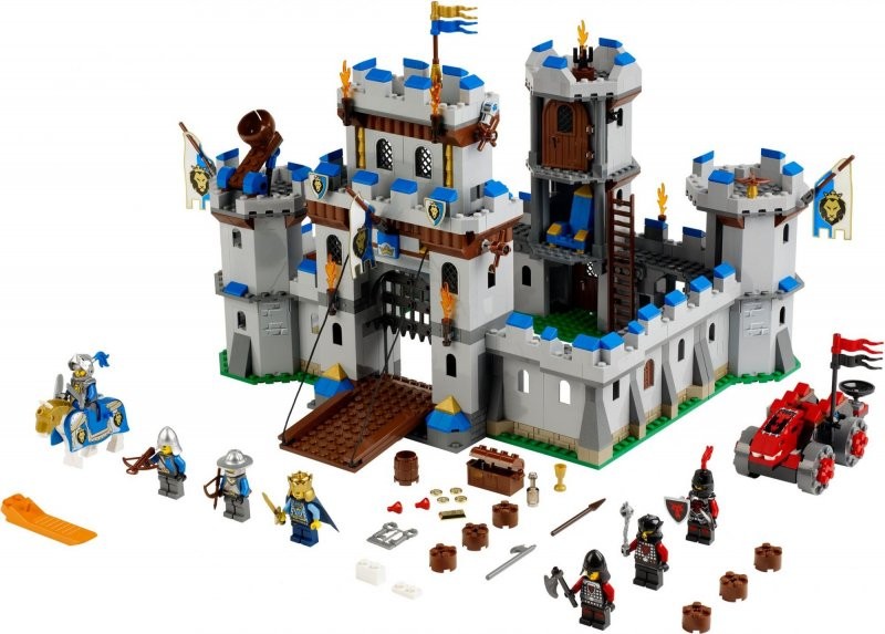 Request] Pics of King's Castle 7946 and 70404 side by side - LEGO Historic  Themes - Eurobricks Forums