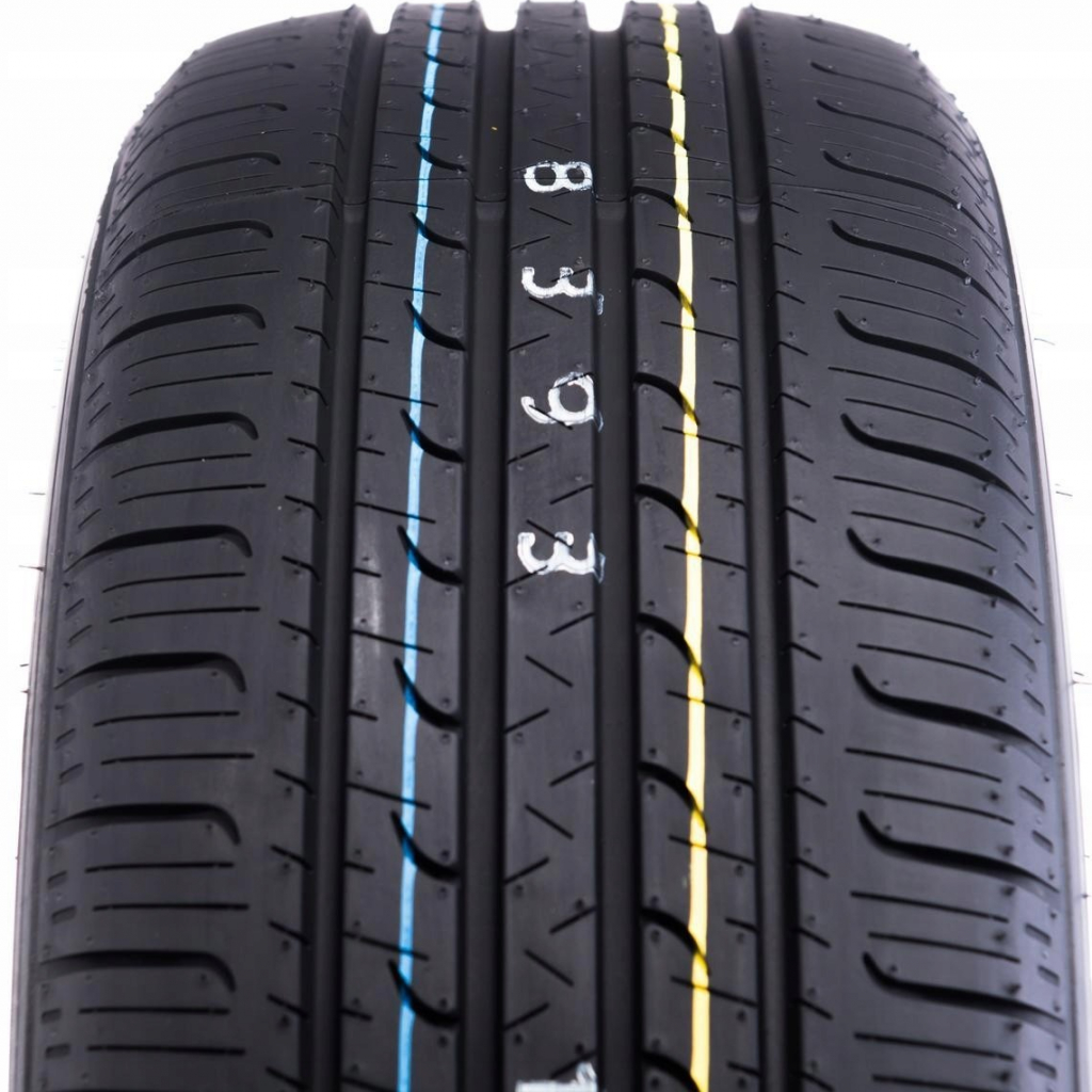 Goodyear EfficientGrip 225/55 R19 99V