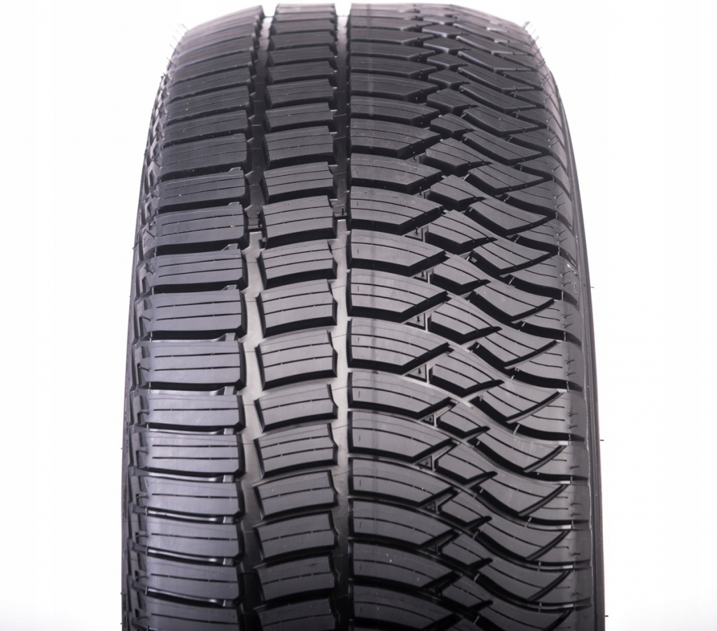 BFGoodrich Urban Terrain T/A 235/50 R18 97V