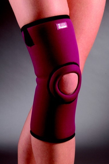 Ortex 04G bandáž kolena s výztuhou otvoru pately