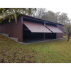 Ocelovekonstrukce.biz | Plechová montovaná garáž 8,5×6,5 m – tmavě hnědá matná
