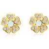 Šperky eshop - Náušnice zo 14K zlata - kvietok s lupeňami v tvare srdiečok, okrúhly opál S1GG233.25 Šperky eshop - Náušnice zo 14K zlata - kvietok s lupeňami v tvare srdiečok, okrúhly opál S1GG233.25