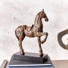 VK Dekoratívna socha koňa VK Dekoratívna socha koňa