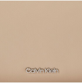 Calvin Klein kabelka Puffed crossbody Sm K60K611070 Béžová