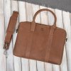 Paolo Peruzzi Pánska elegantná kožená taška cez rameno na notebook | koňak IM-05-CG Paolo Peruzzi Pánska elegantná kožená taška cez rameno na notebook | koňak IM-05-CG