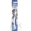 Oral-B JUNIOR Star Wars Soft detská zubná kefka ( 6-12 rokov), mäkká, 1x1 ks Oral-B JUNIOR Star Wars Soft detská zubná kefka ( 6-12 rokov), mäkká, 1x1 ks