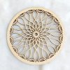 Drevený ornament 15 cm - Mandala - Kvety Drevený ornament 15 cm - Mandala - Kvety
