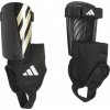 Futbalové chrániče adidas Tiro Match Club Junior čierne IP3996 L Futbalové chrániče adidas Tiro Match Club Junior čierne IP3996 L
