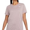 Nike Dri-FIT Womens T-Shirt | 0196977632112 | Hnedá | M Nike Dri-FIT Womens T-Shirt | 0196977632112 | Hnedá | M