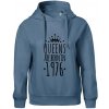 Queens are born in 1976 - Oversized mikina dámská Moon - kratšia + širšia - M ( Denim ) Queens are born in 1976 - Oversized mikina dámská Moon - kratšia + širšia - M ( Denim )