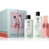 Maria Nila True Soft Maria Nila True Soft hydratačný šampón pre suché vlasy 350 ml + Maria Nila True Soft Conditioner hydratačný kondicionér pre suché vlasy 300 ml + vôňa do vlasov 100 ml kozmetická s Maria Nila True Soft Maria Nila True Soft hydratačný šampón pre suché vlasy 350 ml + Maria Nila True Soft Conditioner hydratačný kondicionér pre suché vlasy 300 ml + vôňa do vlasov 100 ml kozmetická s
