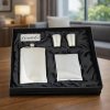 Darčeková sada s ploskačkou, tabatierkou a pohárikmi (Elegantná darčeková kazeta z nehrdzavejúcej ocele vhodná na personalizáciu) Darčeková sada s ploskačkou, tabatierkou a pohárikmi (Elegantná darčeková kazeta z nehrdzavejúcej ocele vhodná na personalizáciu)