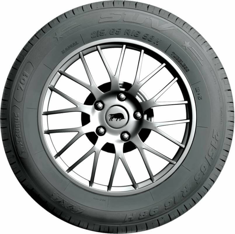 Taurus 701 215/55 R18 99V