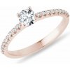 Diamantový zásnubný prstienok z ružového zlata KLENOTA K0285014 Diamantový zásnubný prstienok z ružového zlata KLENOTA K0285014