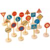 Small Foot Drevené Dopravné Značky 18 ks Small Foot Drevené Dopravné Značky 18 ks