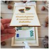 Drevená obálka na peniaze gratulujeme k bábätku 20x10cm Drevená obálka na peniaze gratulujeme k bábätku 20x10cm