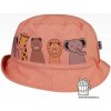 Dráče Bavlnený letný klobúk Dráča - Mallorca 12, lososová, zvieratká Farba: Lososová, Veľkosť: 50-52 Dráče Bavlnený letný klobúk Dráča - Mallorca 12, lososová, zvieratká Farba: Lososová, Veľkosť: 50-52