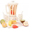 Drevený smoothie mixér s ovocím Drevený smoothie mixér s ovocím