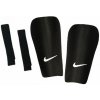 Futbalové chrániče Nike J Guard-CE SP2162-010 - M