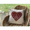 Gobelínový obliečka na vankúš SRDCE VEĽKÉ 45 x 45 cm Gobelínový obliečka na vankúš SRDCE VEĽKÉ 45 x 45 cm