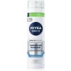 NIVEA MEN Sensitive gél na holenie pre mužov 200 ml NIVEA MEN Sensitive gél na holenie pre mužov 200 ml