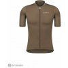 Isadore Debut tarmac