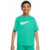 Chlapčenské tričká Nike Boys Multi Dri-FIT Short-Sleeve Top - stadium green/white - Zelený (S) Chlapčenské tričká Nike Boys Multi Dri-FIT Short-Sleeve Top - stadium green/white - Zelený (S)