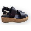 TOMMY HILFIGER MID WEDGE SANDAL Dámske sandále 40 EU FW0FW07885DW6 TOMMY HILFIGER MID WEDGE SANDAL Dámske sandále 40 EU FW0FW07885DW6