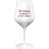 Som krásna a sexi! (A tiež...) - biely nerozbitný pohár na víno 470 ml Som krásna a sexi! (A tiež...) - biely nerozbitný pohár na víno 470 ml