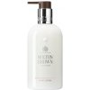 Molton Brown krém na ruky Re-Charge Black Pepper 300 ml Molton Brown krém na ruky Re-Charge Black Pepper 300 ml