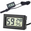 Elektronický panelový teplomer s LCD a meraním vlhkosti so sondou (Spoľahlivé meranie teploty aj vlhkosti vzduchu) Elektronický panelový teplomer s LCD a meraním vlhkosti so sondou (Spoľahlivé meranie teploty aj vlhkosti vzduchu)