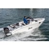 Motorový čln Saver 660 Walk Around s príslušenstvom Motorový čln Saver 660 Walk Around s príslušenstvom