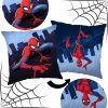 Štvorcový dekoratívny vankúš pre chlapcov VANKÚŠIK Spider-man MARVEL 35x35 cm Štvorcový dekoratívny vankúš pre chlapcov VANKÚŠIK Spider-man MARVEL 35x35 cm