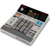 AKAI Professional - MPC Sample - Standalone prenosný sampler AKAI Professional - MPC Sample - Standalone prenosný sampler
