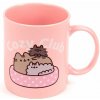 Mačacia mama Porcelánový hrnček s mačkou Pusheen a mačiatkami Mačacia mama Porcelánový hrnček s mačkou Pusheen a mačiatkami