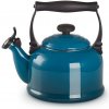 Le Creuset Varná kanvica TRADITIONAL 2,1 l, DEEP TEAL, oceľ Le Creuset Varná kanvica TRADITIONAL 2,1 l, DEEP TEAL, oceľ