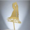 Zapichovacia plastová dekorácia svadobný pár zlatá MR MRS 02 Zapichovacia plastová dekorácia svadobný pár zlatá MR MRS 02