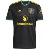 Adidas Manchester United dres pánsky (2025-2026) tretí + vlastné meno a číslo Adidas Manchester United dres pánsky (2025-2026) tretí + vlastné meno a číslo